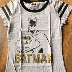 DC's Batman - Women Gray & Black T-shirt Shirt Tee Top Size 7/8